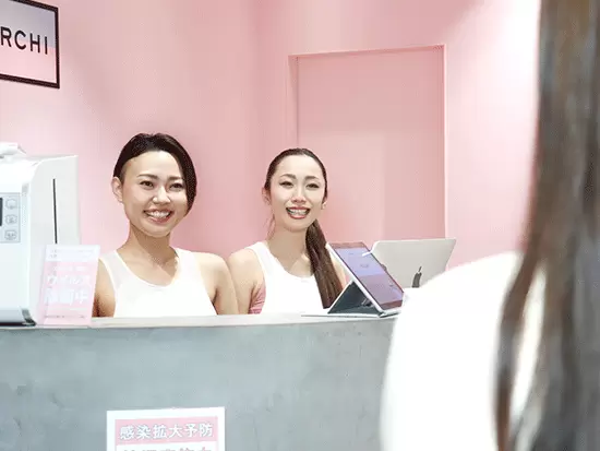 研修やマニュアルをご用意しているので、業界未経験でも安心♪