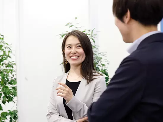 以前から在宅勤務制度が導入されており、オンラインでの連携もスムーズです。