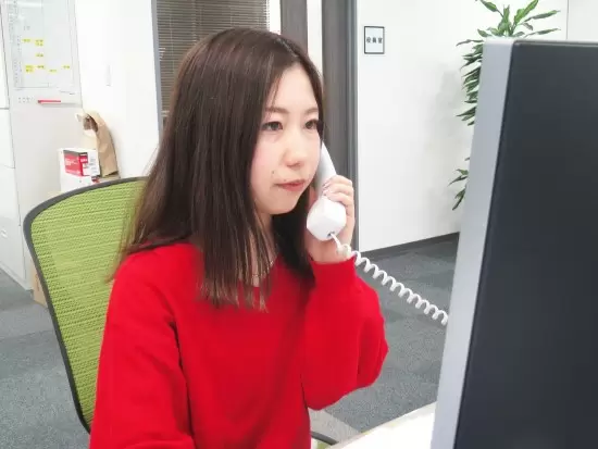 弊社の売上は創業以来42期連続で記録を更新中。そんな弊社でキャリアを気づいていきませんか？