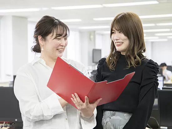 20～30代の女性スタッフも活躍中！コミュニケーションを大切にした職場です！