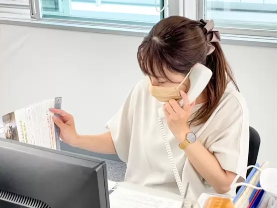 土日祝お休みで長期休暇もあるため、働きやすさもバツグン◎