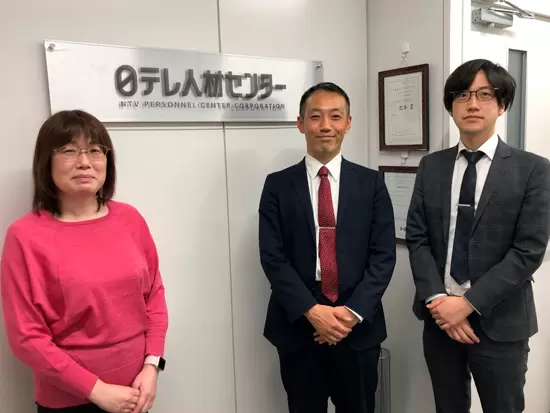 営業チームの先輩スタッフ「メディア業界で働きたい人の夢を叶える最初の窓口なんです」。