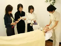 各種ライセンス保持者による充実した研修制度