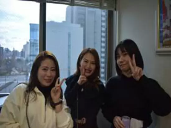 女の子同士も仲が良い弊社♪仕事終わりにご飯に行ったりと充実した日々を過ごせます！