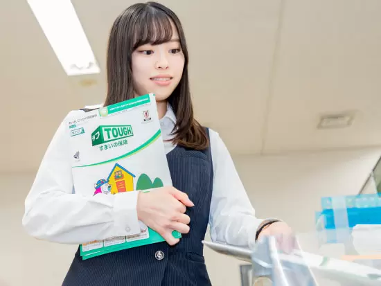 勤務地は人気の港区「赤坂」！人気のお店でのランチやお仕事の後のショッピングも楽しめます★