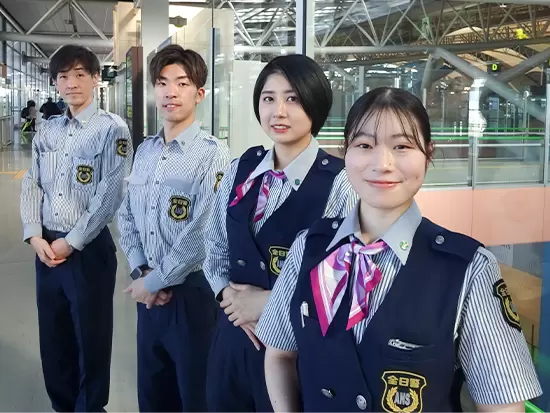 多くの先輩社員が未経験スタート。チームでのお仕事なので、安心して取り組めます