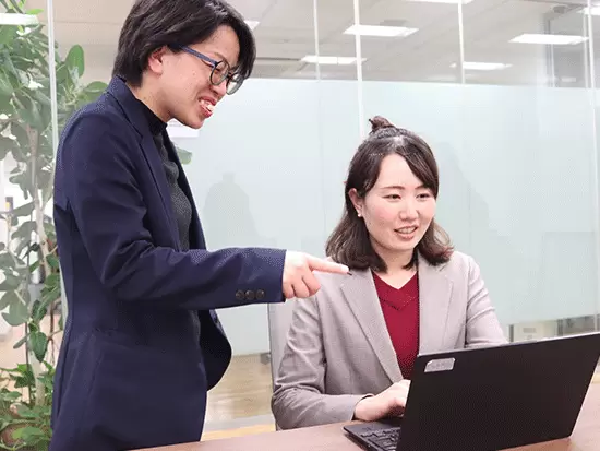 先輩がマンツーマンであなたをフォロー！