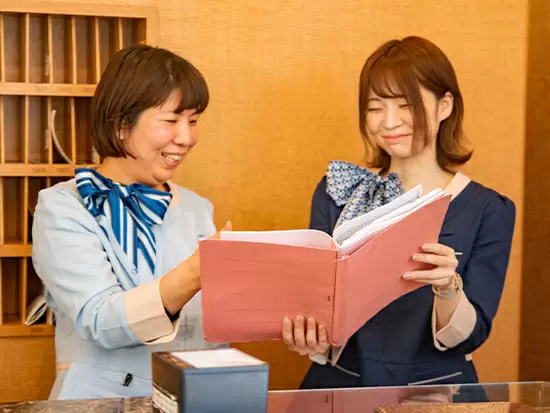 従業員同士の距離も近いのでわからないことも聞きやすい環境です♪