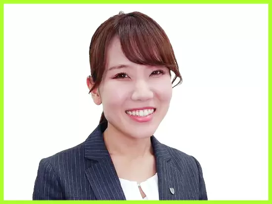 上記インタビューの和田です。大半の職員が私のような未経験者です。一度、ご見学にお越しください♪