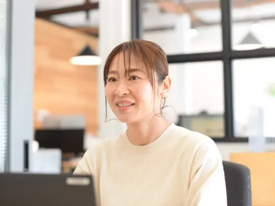転勤がないので湘南エリアで腰を据えて働けます！若手からベテランまで活躍しており風通しの良い職場が魅力