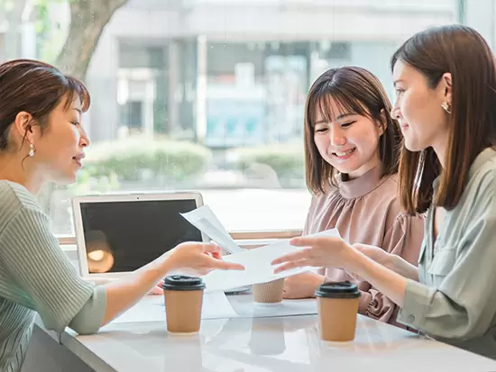 オフィスカジュアルOKや社員食堂利用可などウレシイ制度が揃っています。