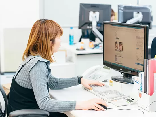社員一人ひとりがスキルを高め、力を合わせてお客様に魅力的なサイトをお届けしています。