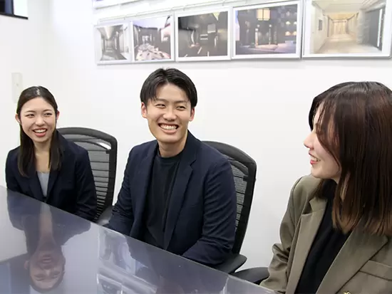 社員同士の仲が良く、仕事から趣味まで話しやすい社風。社内イベントも豊富なので馴染みやすい環境です！