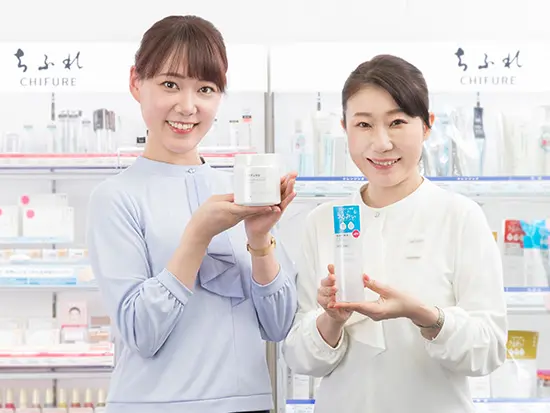 眼鏡・ネイル・ピアス・茶髪もOK♪