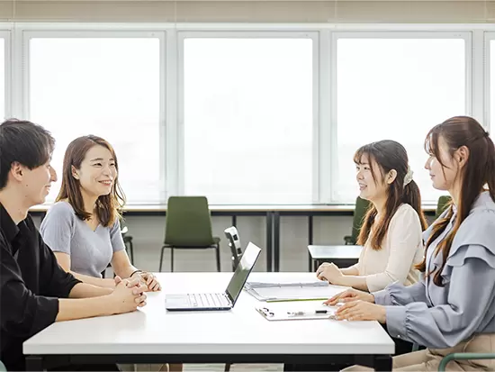 安定した環境でイチからスキルを身につけて成長していくことができます！