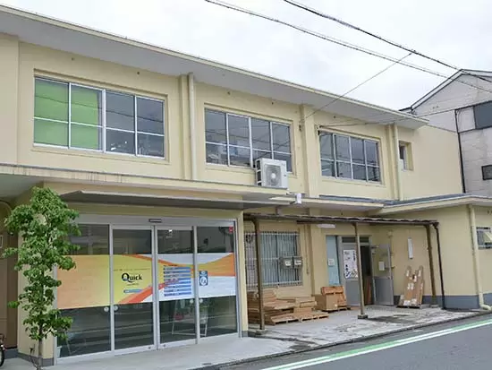 あなたもきっと見かけたことがある、チラシや企業のポスターなどの販促をトータルで支えている会社です。