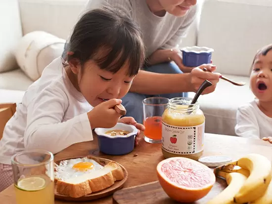 「わが子に食べさせたいかどうか？ 」を基準に厳選したオーガニック食品を取り扱っています。