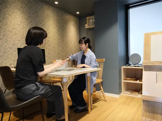 今年で3年目を迎えるベンチャー企業ですが、前年比180％の成長！これからも安定的な成長を見込んでいます。