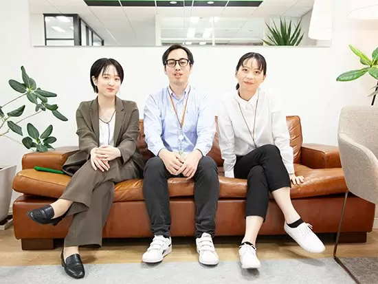 プルーヴ株式会社