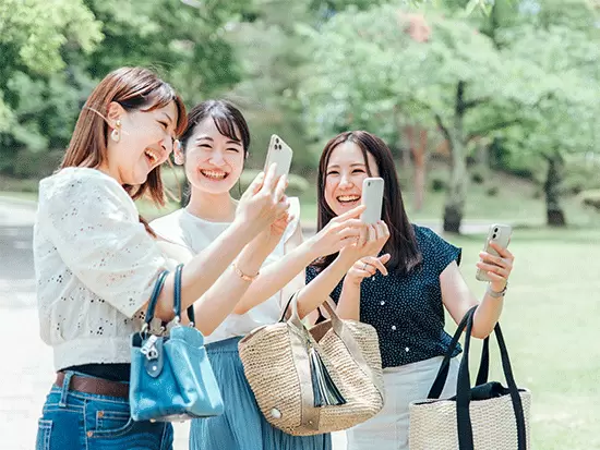 スマートフォンで撮った動画をプロの技術でより楽しい思い出に！そんな新サービスの提供をスタートします！