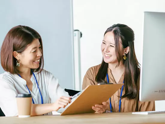 コミュニケーションを取りながら仕事を進める場面が多く、女性が活躍しています