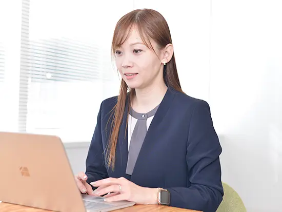 管理職として活躍している女性社員も！性別や年齢関係なく、正当に評価するのが当社のスタイルです◎