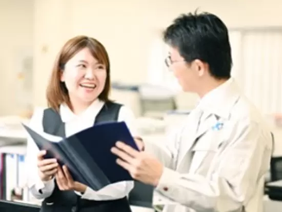 入社後はOJTで学びます。慣れてきたら、幅広い業務を通じてスキルアップも可能です！
