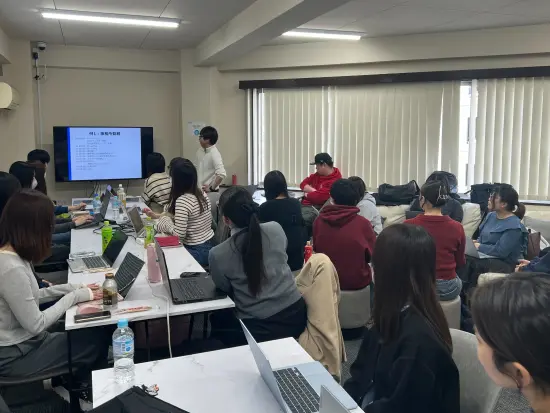 異業種出身メンバーが多数活躍中！勉強会も開催しているため、未経験の方も安心してください♪