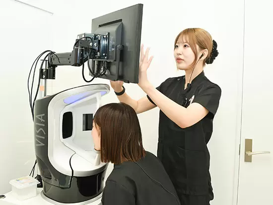 機材の説明は入社後いちから教えていきます。