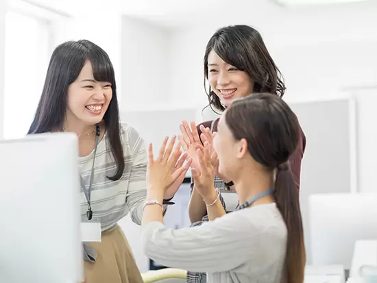 20～30代が活躍中！業界未経験入社のメンバーがほとんどなので、あなたも安心してスタートしてくださいね！