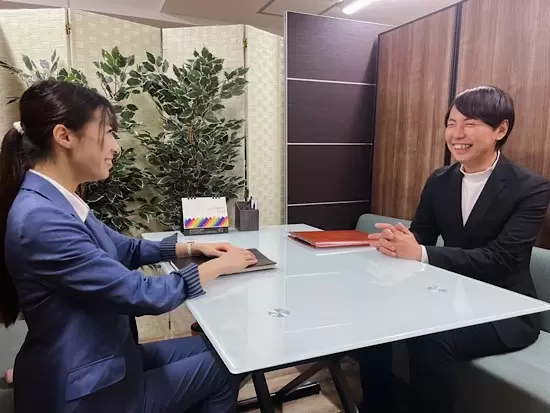 ＼人と企業を通し、誰かを笑顔にしていきます★！／