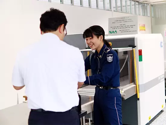 社会情勢の落ち着きや大型連休などを控え、今後さらに空港利用者数が増えていく見込みです！