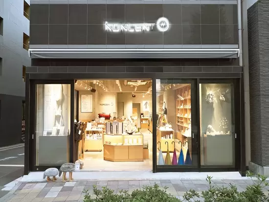 実店舗の運営もしております！