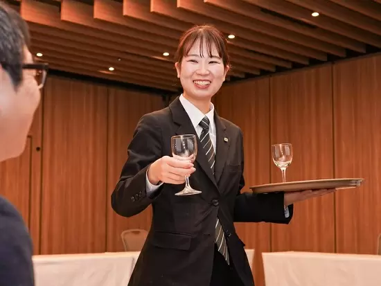 シフトの調整次第では土日のお休みも取得可！連休を取得して旅行に行ったスタッフもいます。