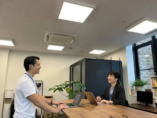 20代～30代が活躍する活気のある職場です。