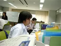 若い力が中心。男女や年齢に関係なく働ける環境です。