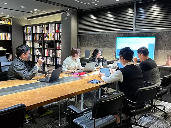 年次や役職問わずアイデアを言い合える風土が魅力の1つです！