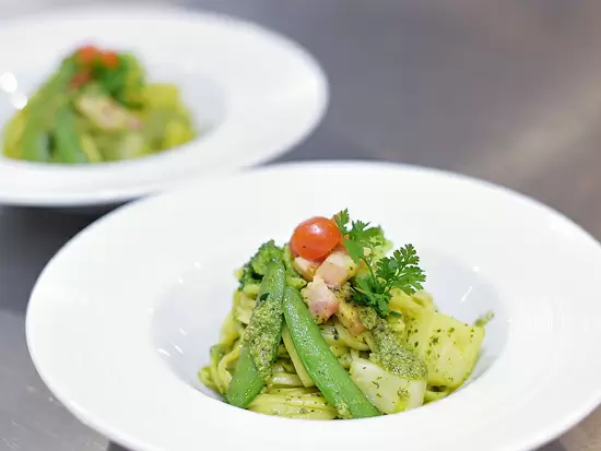 栄養価はもちろん、見た目・味も外食並みのクオリティで美味しさを届けています！