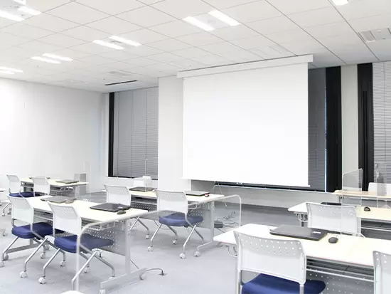 セミナールームを常設。セミナーをはじめとしたお客様サポートで、多くのお客様にご満足いただいています！