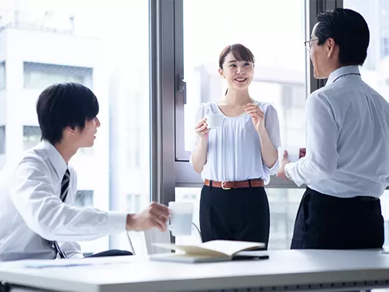 幅広い世代の社員が活躍中です！