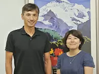 「共に会社の未来をつくっていきませんか」代表 和沙(写真左)