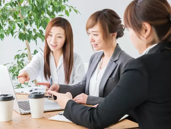 業界知識のない方でもイチからしっかりレクチャーしますのでご安心ください！