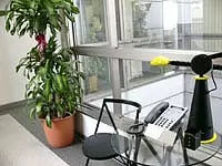 様々な業界のマーケティングに携わり、企業や個人の課題解決のお手伝いをしています。