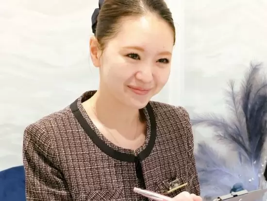 クリニックの顔である受付としてやりがいを感じています。