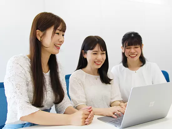 仕事のこと、キャリアのこと、プライベートのことでもなんでも相談してくださいね♪