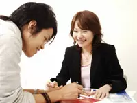 営業、クリエイティブ…部署の間にカベはありません