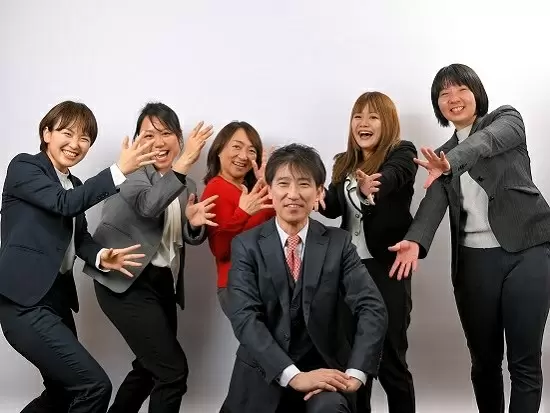 社長とスタッフの距離感が近い環境★アットホームな雰囲気かつ女性の割合が多いので、安心して働けます！