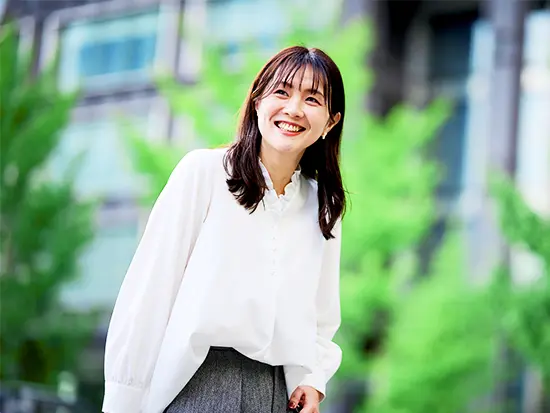 年休126日、フレックス制、リモート勤務可など柔軟に働ける環境を用意しています。