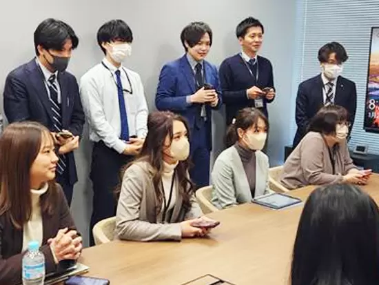 チーム制かつ余裕のある⼈員配置でお休みが取りやすい環境です♪