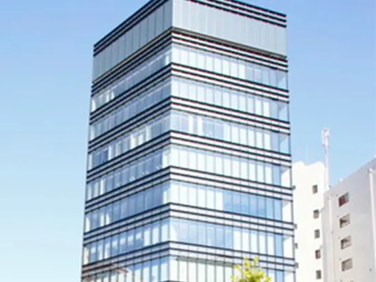 社内の全フロアがデザイナーズオフィス。きれいな環境で働けます！